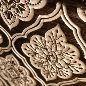 Meet your Posher, Khoeuth